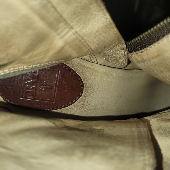 Frye Cognac Leather Ankle Booties Patty heeled belted boots 8 brown - Picture 11 of 11